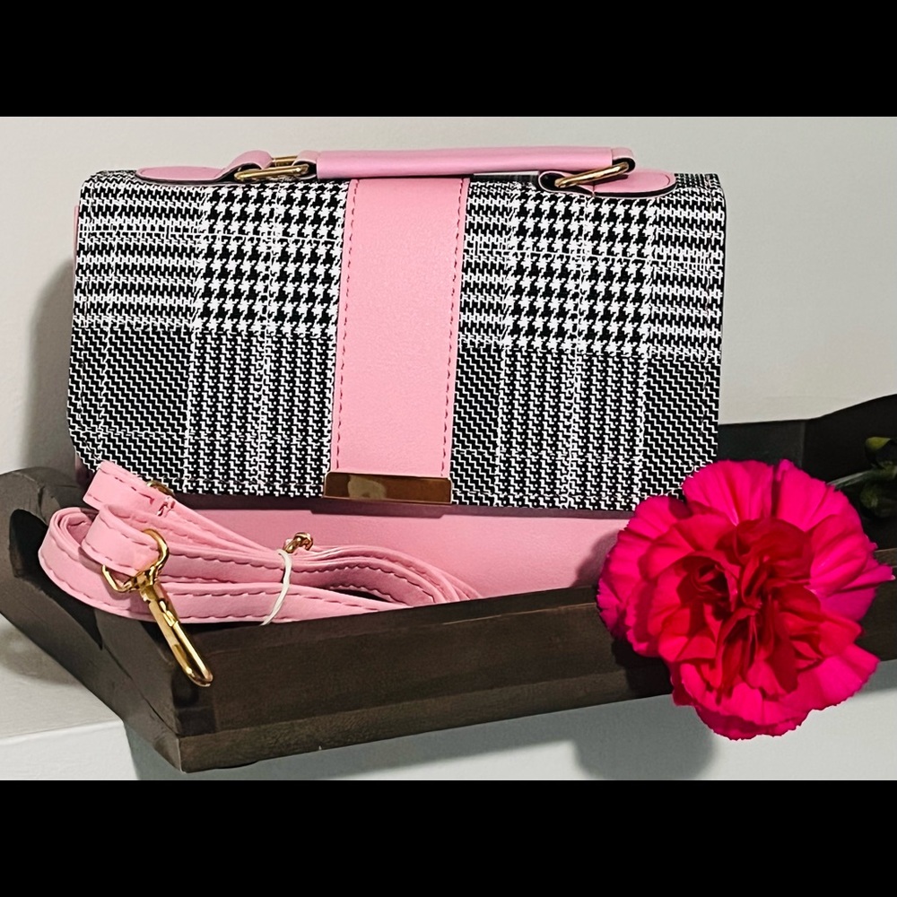 Pink hand bag